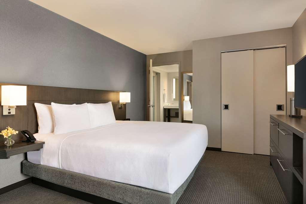 Hyatt Place Fort Lee/George Washington Bridge Room photo